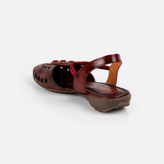 Mochi Women Maroon Casual Sandals (SKU: 33-1333-44-36)