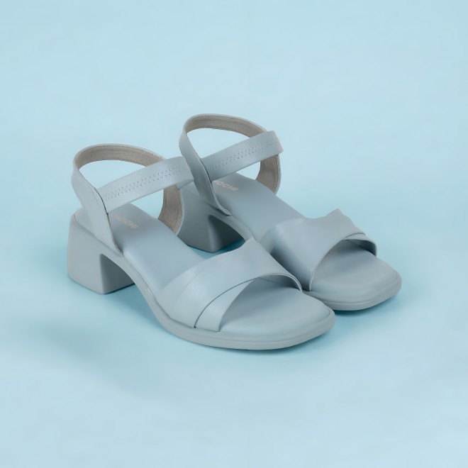 Mochi Women Light-blue Casual Sandals