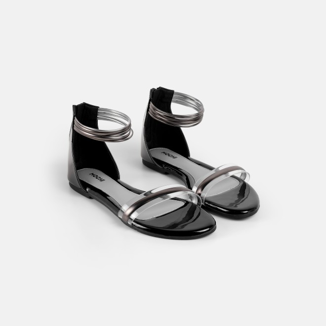 Mochi Women Black Casual Sandals (SKU: 33-1445-11-36)