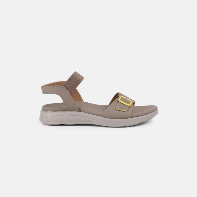 Mochi Women Beige Casual Sandals (SKU: 33-1458-20-36)
