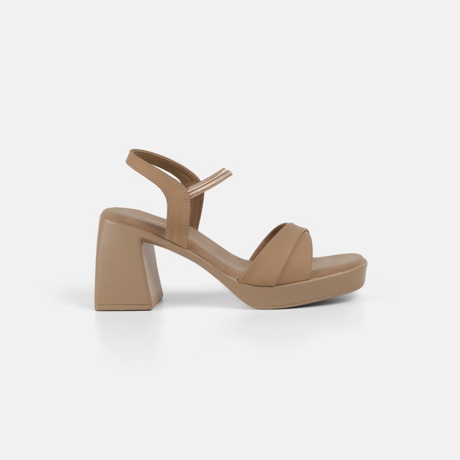 Mochi Women Beige Casual Sandals (SKU: 33-1460-20-36)
