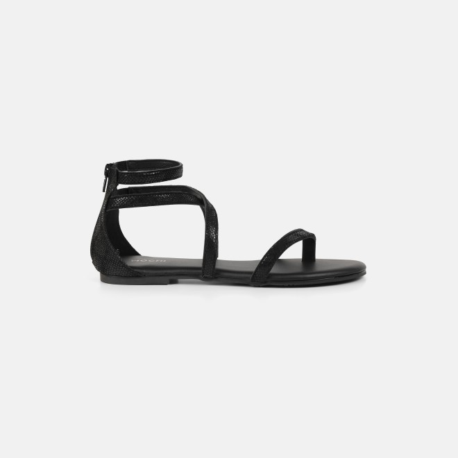 Mochi Women Black Casual Gladiators (SKU: 33-1529-11-36)