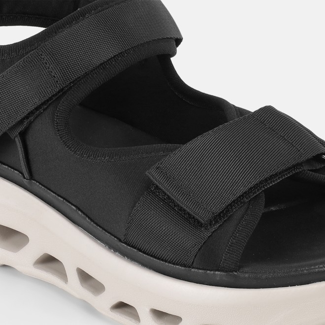 Mochi Women Black Casual Sandals (SKU: 33-1539-11-36)