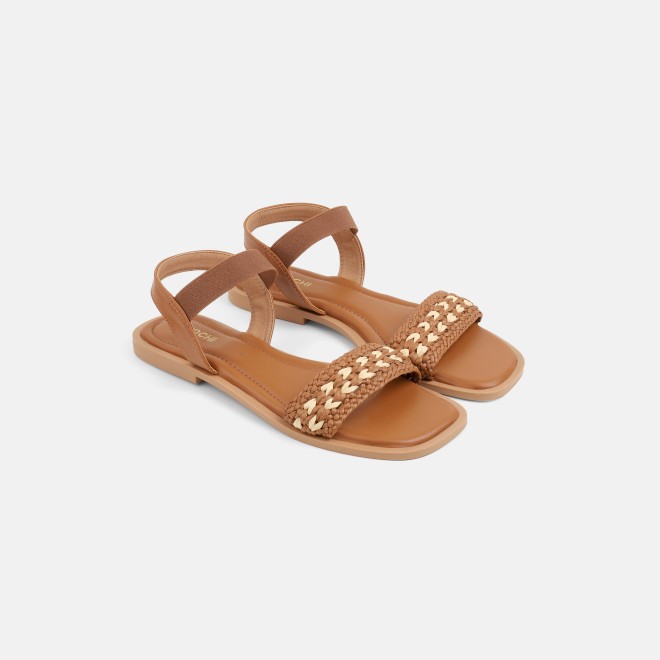 Mochi Women Tan Casual Sandals (SKU: 33-1562-23-36)