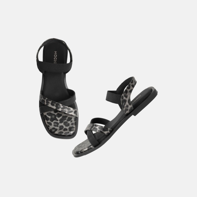 Mochi Women Black Casual Sandals (SKU: 33-1564-11-36)