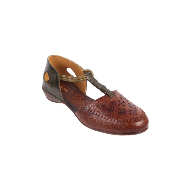 Mochi Women Tan Casual Sandals (SKU: 33-795-23-37)