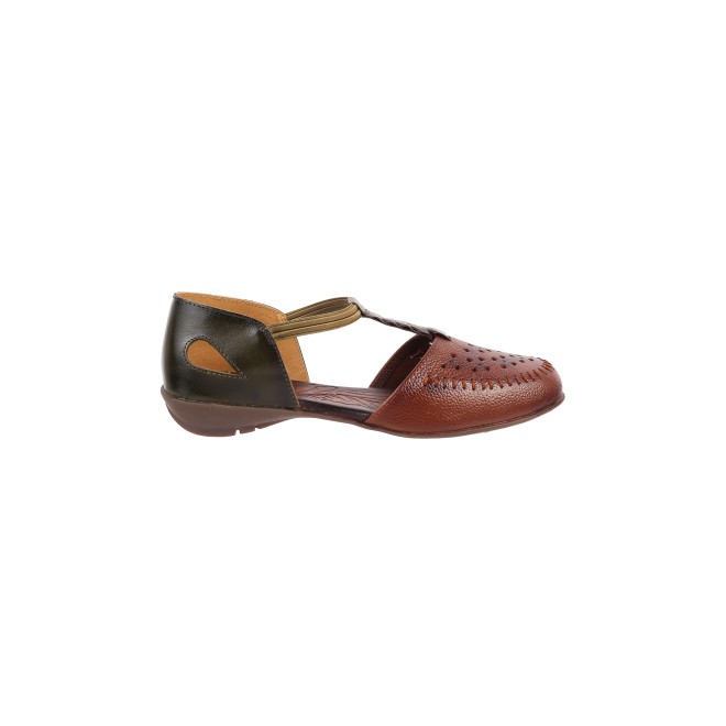 Mochi Women Tan Casual Sandals (SKU: 33-795-23-37)