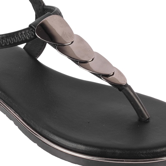 Mochi Women Black Casual Sandals (SKU: 33-800925-11-37)