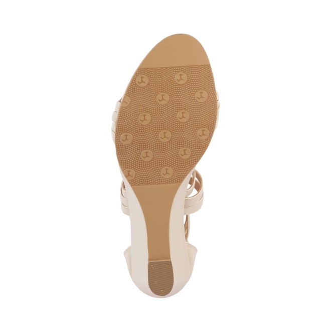 Mochi Women Beige Casual Sandals (SKU: 33-820-20-37)