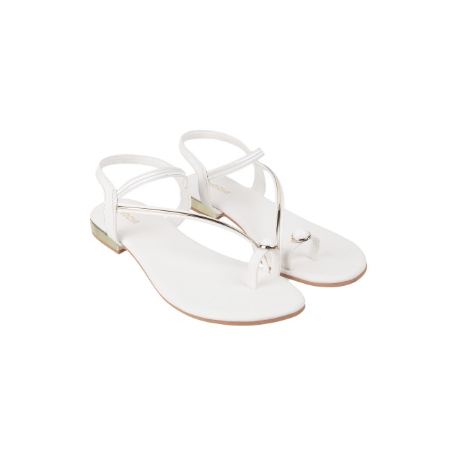 Mochi Women White Casual Sandals (SKU: 33-900251-16-36)