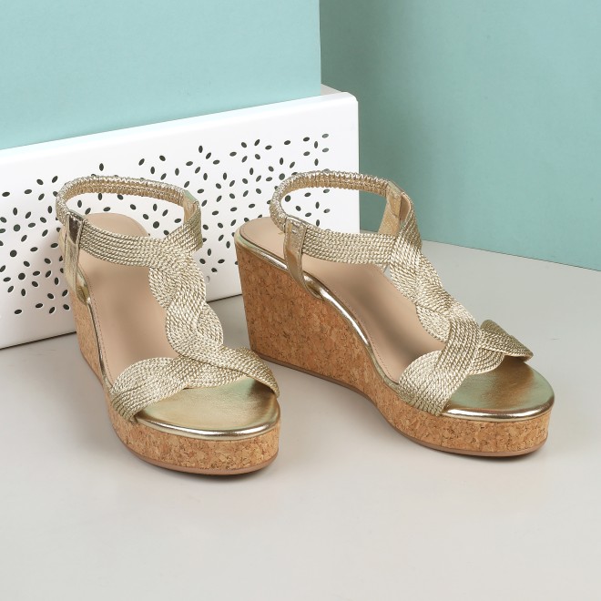 Women Gold Casual Pumps