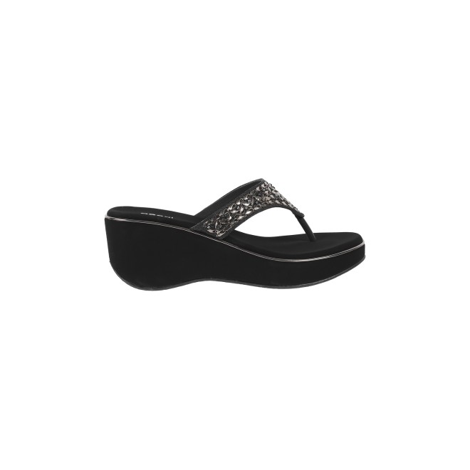 Mochi Women Black Casual Pumps (SKU: 34-280-11-39)