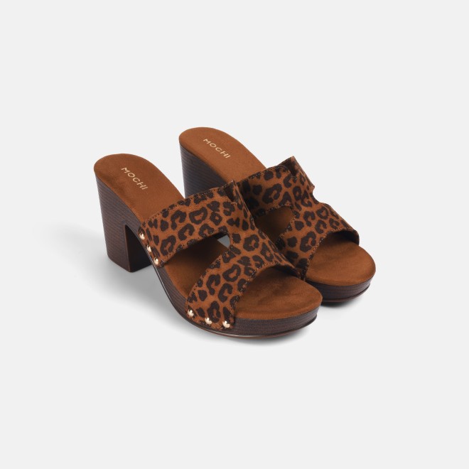 Mochi Women Black Casual Slip Ons (SKU: 34-364-11-36)