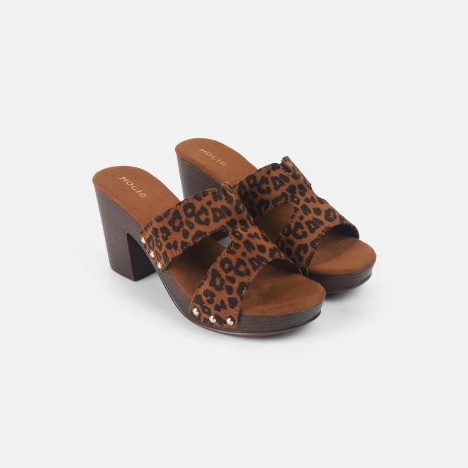 Mochi Women Tan Casual Slip Ons (SKU: 34-364-23-37)