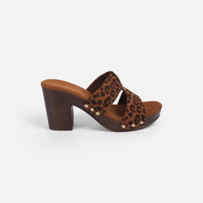 Mochi Women Tan Casual Slip Ons (SKU: 34-364-23-37)