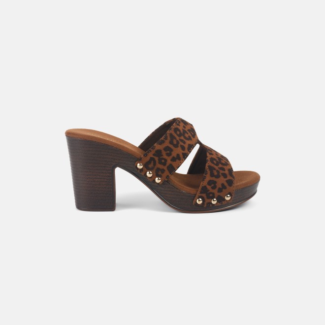 Mochi Women Tan Casual Slip Ons (SKU: 34-364-23-37)