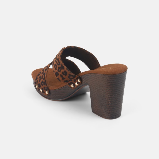 Mochi Women Tan Casual Slip Ons (SKU: 34-364-23-37)