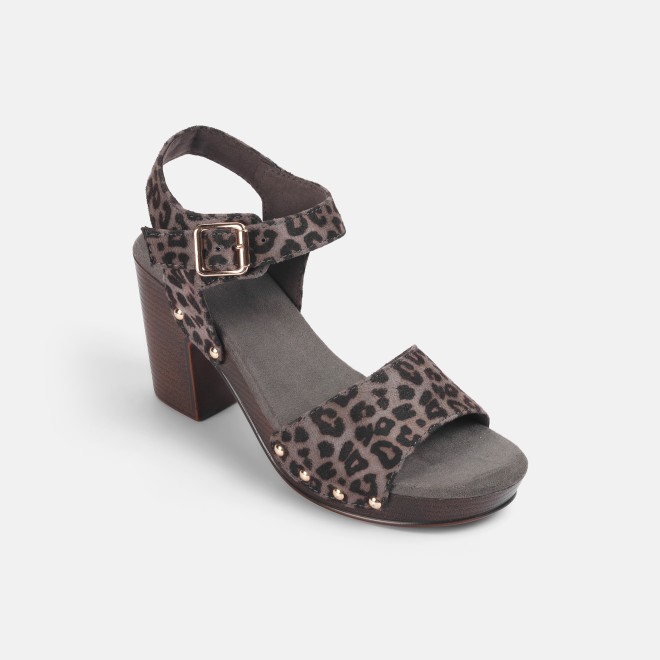 Mochi Women Grey Casual Sandals