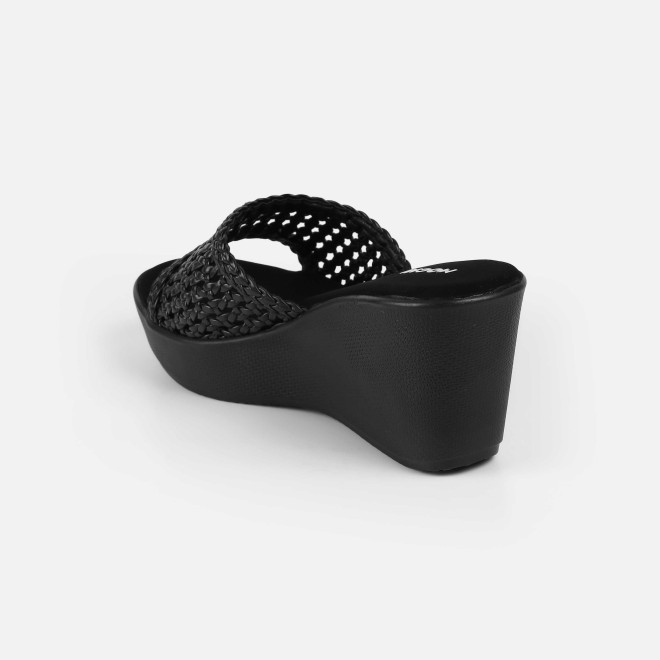 Mochi Women Black Casual Slip Ons (SKU: 34-428-11-39)