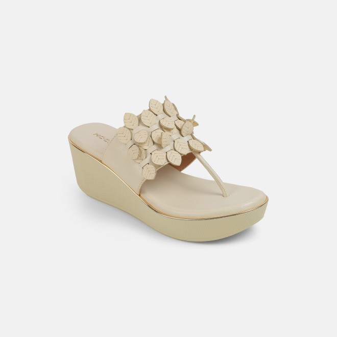 Mochi Women Beige Casual Slip Ons (SKU: 34-435-20-35)