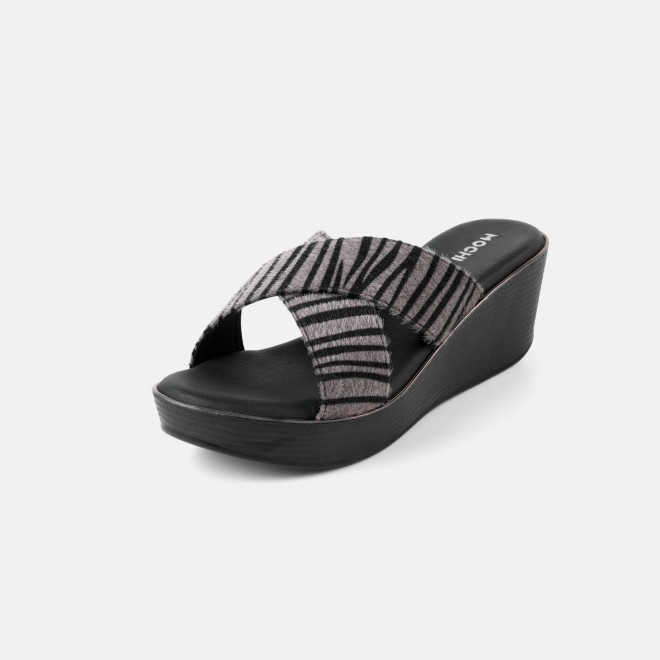Mochi Women Black Casual Slip Ons (SKU: 34-437-11-36)