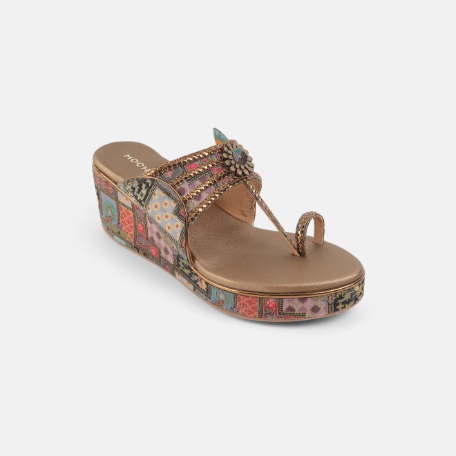 Mochi Women Antic-gold Ethnic Kolhapuris (SKU: 34-492-28-36)