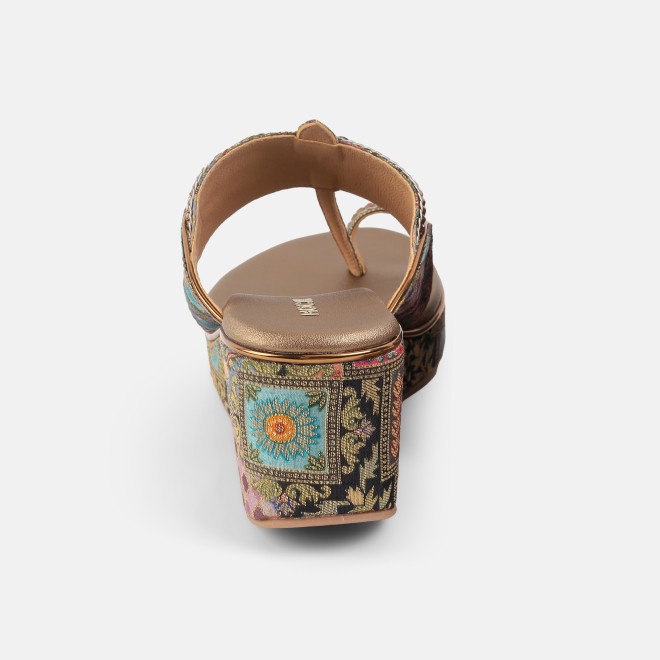 Mochi Women Antic-gold Ethnic Kolhapuris (SKU: 34-492-28-36)