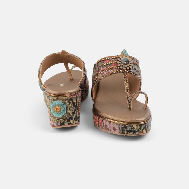 Mochi Women Antic-gold Ethnic Kolhapuris (SKU: 34-492-28-36)