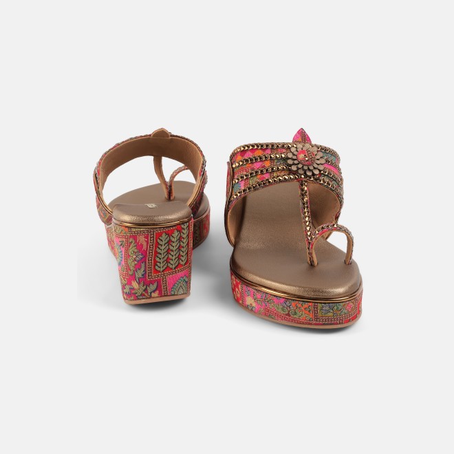 Mochi Women Rani-pink Ethnic Kolhapuris (SKU: 34-492-48-35)