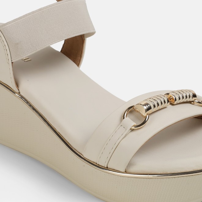 Mochi Women Beige Casual Sandals (SKU: 34-800424-20-36)