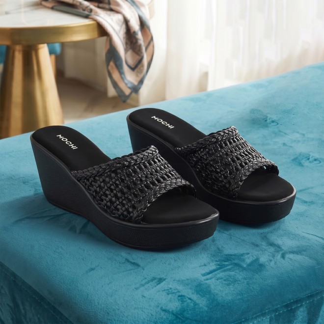 Mochi Women Black Casual Slip Ons (SKU: 34-800428-11-36)