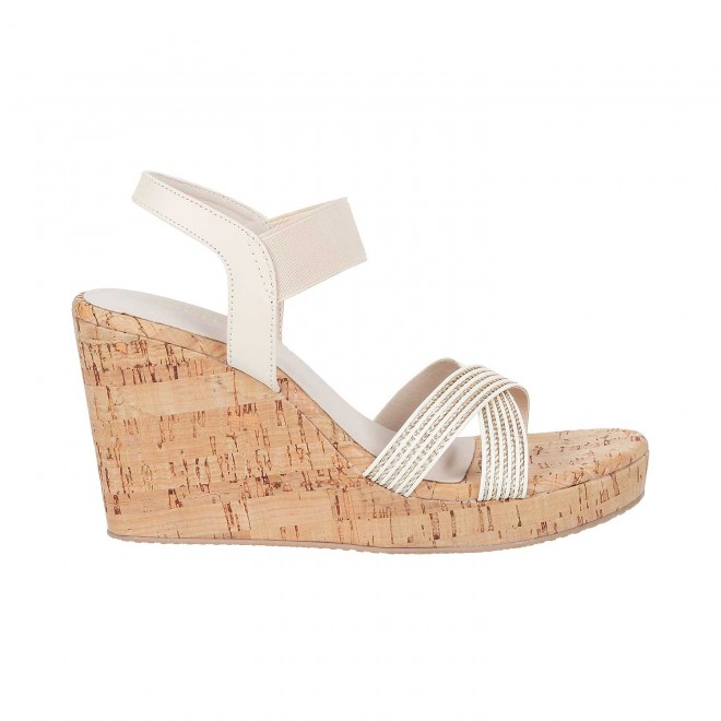 Mochi Women Beige Casual Sandals (SKU: 34-94-20-40)