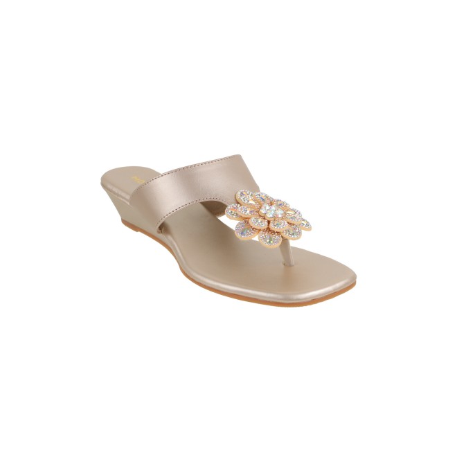 Mochi Women Gold Party Lifestyle (SKU: 35-1755-15-37)