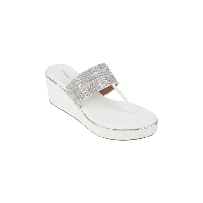 Mochi Women White Ethnic Slip Ons