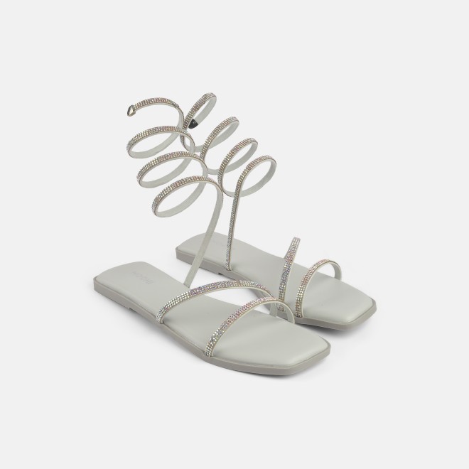 Mochi Women Silver Party Gladiators (SKU: 35-2066-27-38)