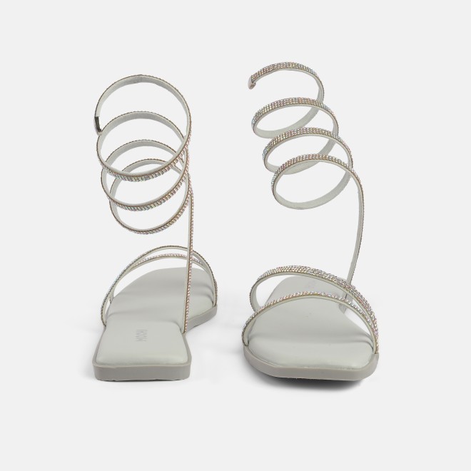 Mochi Women Silver Party Gladiators (SKU: 35-2066-27-38)