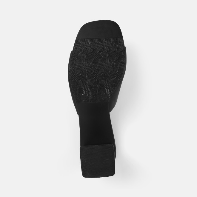 Mochi Women Black Party Slip Ons (SKU: 35-2081-11-37)