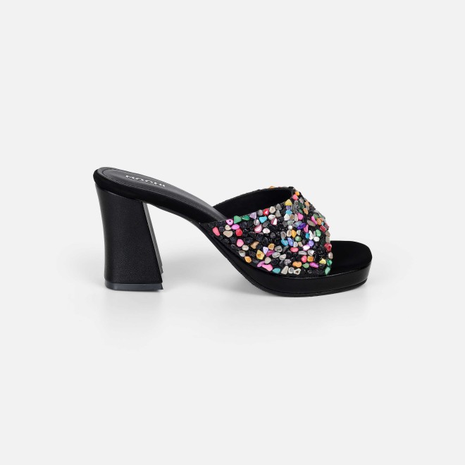 Mochi Women Black Casual Slip Ons (SKU: 35-2590-11-36)