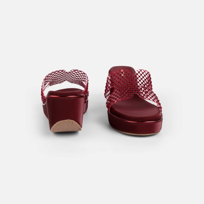 Mochi Women Maroon Casual Slip Ons (SKU: 35-2597-44-36)