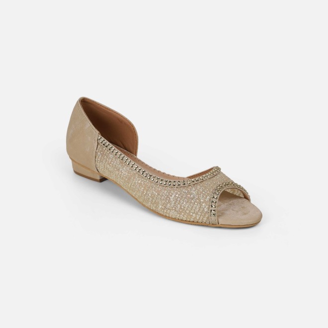 Mochi Women Gold Ethnic Sandals (SKU: 35-2598-15-36)