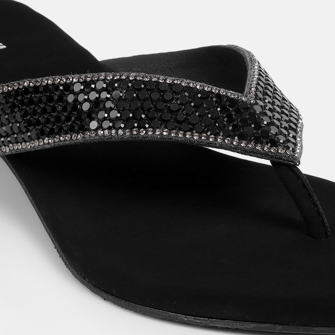 Mochi Women Black Ethnic Slippers (SKU: 35-2640L-11-42)