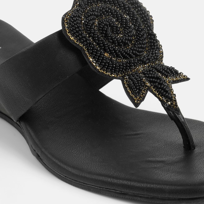 Mochi Women Black Casual Slip Ons (SKU: 35-2703-11-36)