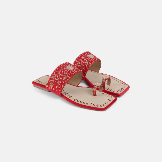 Mochi Women Red Ethnic Slippers (SKU: 35-3085-18-36)