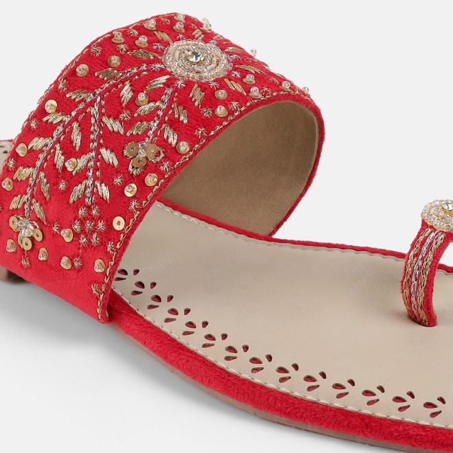 Mochi Women Red Ethnic Slippers (SKU: 35-3085-18-36)