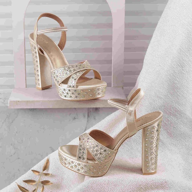 Mochi Women Gold Wedding Slides (SKU: 35-469-15-37)