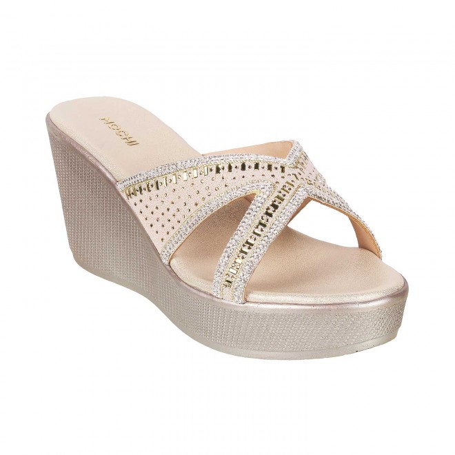 Mochi Women Gold Casual Sandals (SKU: 35-5013-15-36)