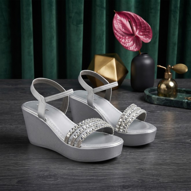 Mochi Women Silver Party Sandals (SKU: 35-802059-27-36)