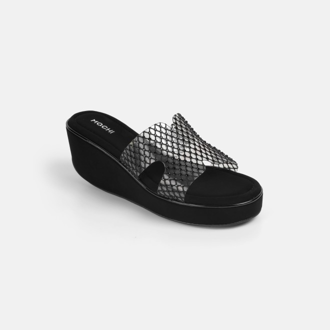 Mochi Women Black Casual Slip Ons (SKU: 35-802597-11-36)