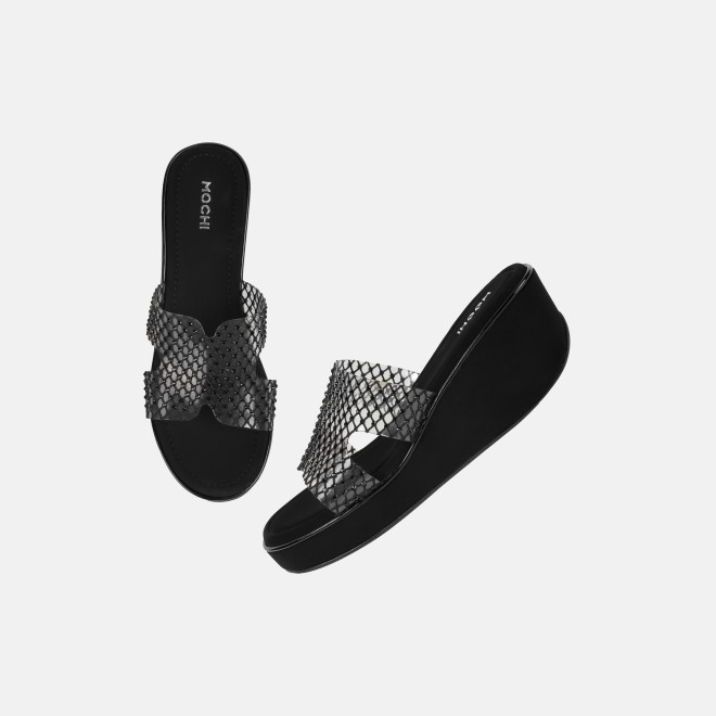 Mochi Women Black Casual Slip Ons (SKU: 35-802597-11-36)