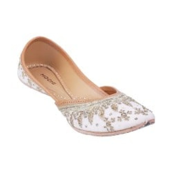 Mochi Women Gold Ethnic Mojaris (SKU: 35-835-15-37)